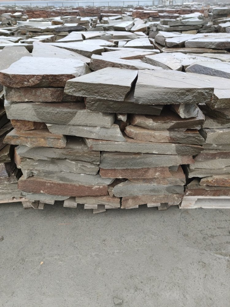 Плитняк песчаник серо-зелёный для мощения 60-65 мм купить в Октябрьском