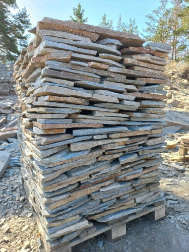 Плитняк златолит серебристый для цоколя, отмостки купить в Октябрьском