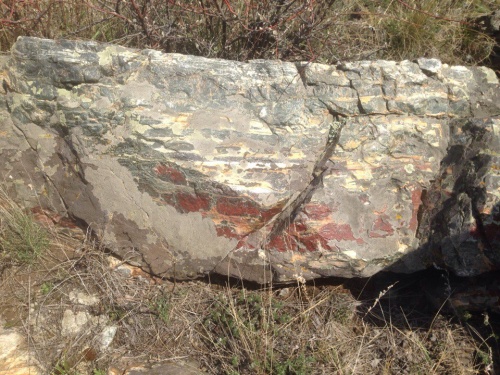 Гигантские зелёные валуны для ландшафтного дизайна весом более 5 тонн купить в Октябрьском