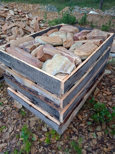 Златолит жёлтый, жёлто-зелёный глыбки и валуны для ланшафтного дизайна купить в Октябрьском