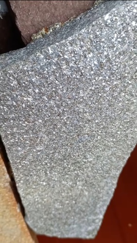 Плитняк златолит серебристый для цоколя, отмостки купить в Октябрьском