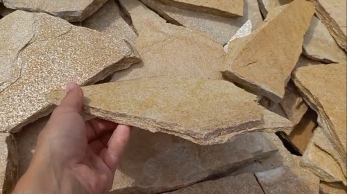 Плитняк златолит жёлтый для цоколя купить в Октябрьском